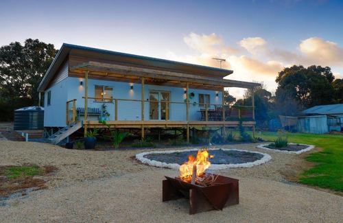 Victor Harbor House | Greenhills Guesthouse
