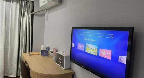 Yaohai Hotel | GreenTree Inn Anhui Yaohai District MingGuang Road Bus Station Express Hotel
