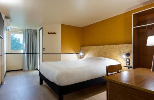 Villeneuve-la-Garenne Hotel | Greet Hôtel Villeneuve la Garenne - rénové
