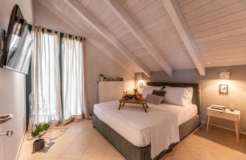 Agia Anna Beach Apartment | Gregory’s Loft