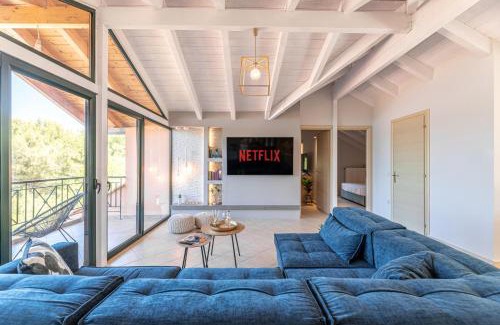 Agia Anna Beach Apartment | Gregory’s Loft