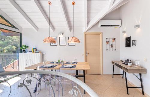 Agia Anna Beach Apartment | Gregory’s Loft