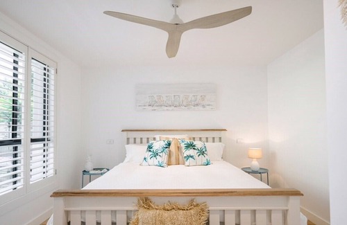 Mona Vale House | Grey Abode Mona Vale NSW