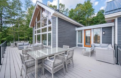 McHenry House | Grey Haven