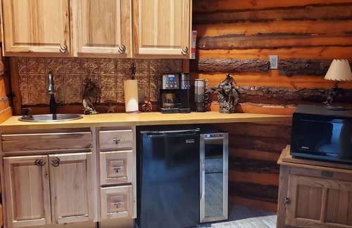 Cave Creek Cabin | Greystone Ranch – ranch style 12-acre boutique resort in the heart of Cave Creek