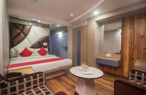 Darjeeling Hotel | GRG Broadway Anexy Darjeeling Near Chowk Bazar - Excellent Service Recommended & Couple Friendly