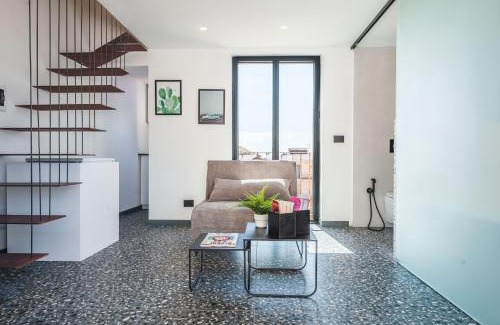 Borgo-Sanzio Apartment | Grimaldi Apartments with terrace by Wonderful Italy