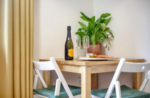 Woodbury House | Grindle Cottage