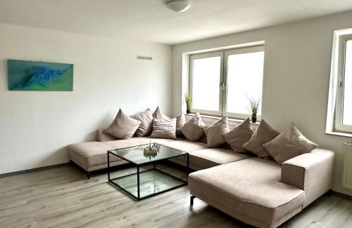 Alsdorf Apartment | Große Ferienwohnung mit Parkplatz 15 min von Aachen
