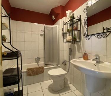 Burgaltendorf Apartment | großzügige Monteurwohnung