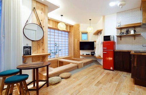 Sibang-ri House | Groove-in Cafe Pension