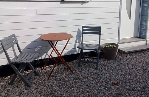 Radinghem-en-Weppes Apartment | Ground floor country apartment