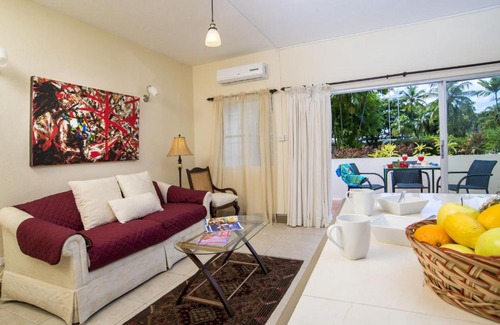 Sunset Crest Apartment | Ground floor apartment located in Hometown, 5 min walk to the Beach