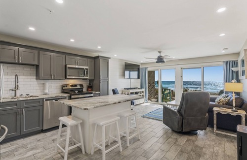Crystal Beach Condo | Ground Floor Gulf Front Oasis On Crystal Beach