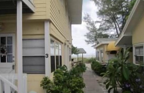 Indian Shores Cottage | Ground Floor just steps from the beach!