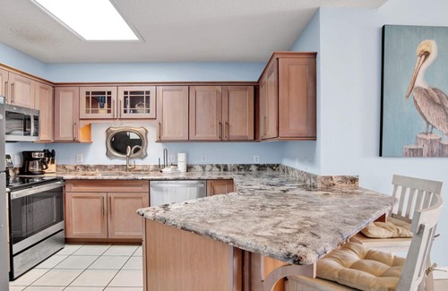 Orange Beach East Condo | Ground Floor Phoenix X 2br Condo!