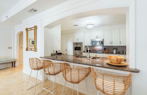 Seven Mile Beach Condo | Ground-floor Residence steps away from 7Mile Beach, at The Ritz-Carlton