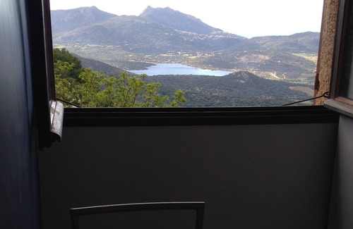 Speloncato Condo | Group offer T3* + 5 rooms-> 15 people/private interior and garden