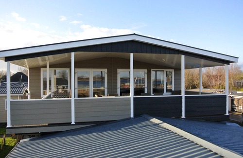 Zuideinde House | Group Retreat in Giethoorn