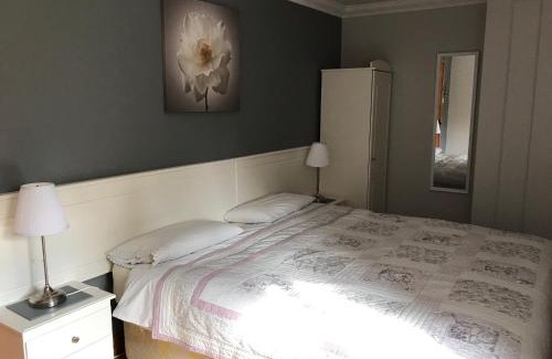 Monaghan Bed & Breakfast | Grove Lodge B&B