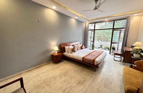 Hauz Khas Hotel | Grove Residency Hauz Khas Couple Friendly New Delhi