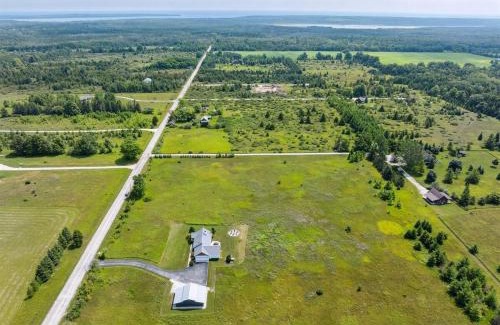 Baileys Harbor House | Grove Road Home - Private 5 Acres, Fire Pit, Spacious Retreat, Dog-F