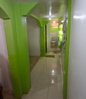 Daanbantayan Hotel | Guanna's Place Room and Resto Bar