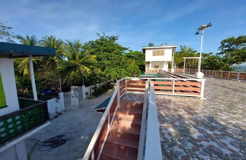 Oton House | Guarino Residence - Seaside View - Private
