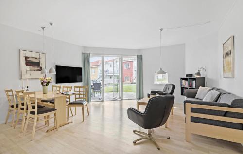 Gudhjem Apartment | Gudhjem Søpark Lejl 45