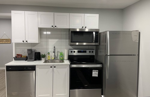 Regina House | Guest Home in Regina - Feels like Home