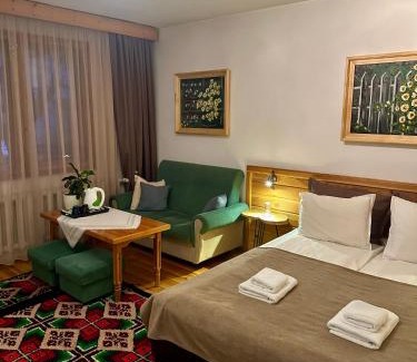 Kvartal Noviya Grad Hotel | Guest House Dzhangal