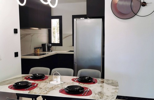 Saint-Paul-en-Foret Bed & Breakfast | Guest house-La Brise Provençale