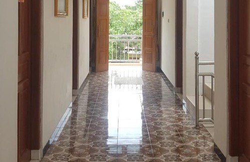 Banjarsari House | Guest House GRIYA THAMRIN SYARIAH