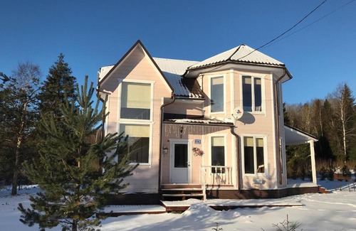 Pereslavl-Zalesskiy House | Guest House on Lake Pleshtcheyevo