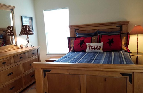 Blanco House | Guest House on Texas Cattle Ranch