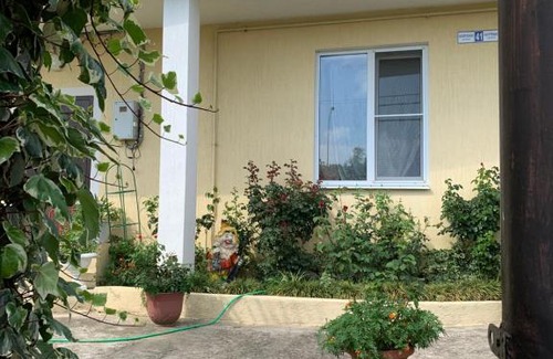 Vesyoloe House | Guest House on Voytenko