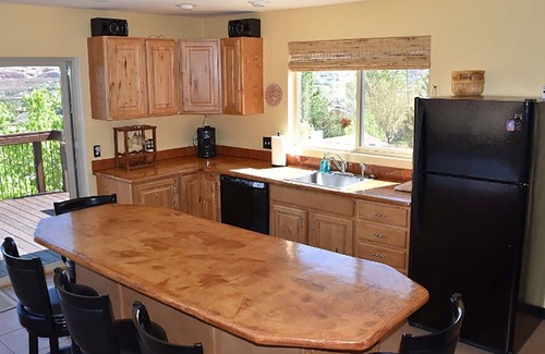 Moab South Valley House | Guest Nest 360 very peaceful with stunning views work remotely & recreate