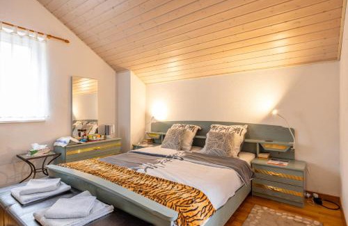 Bouveret House | Guest room à la maison de la Plage