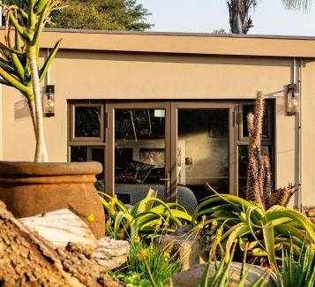 Piet Retief Apartment | Guest Room at Joubert