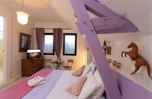 Noyant-et-Aconin Bed & Breakfast | GUEST ROOMS WITH PRIVATE SPA! "LUXURIOUS INTIMACY
