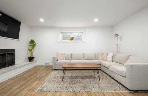 Pemberton Heights House | Guest Suite on the North Shorenn