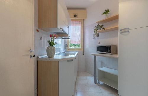 Lido di Pomposa Apartment | GuestHost - Lido Beach Escape with Balcony x5!