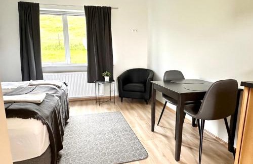 Husavik House | Guesthouse Brúnahlíð