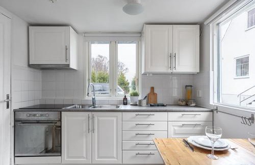 Hollviken House | Guesthouse close to the beaches in Höllviken