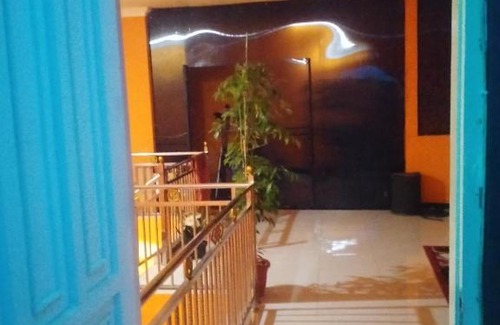 Mertoyudan House | guesthouse graha azlia