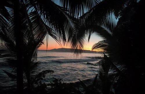 Corn Island House | Guesthouse Island Escape