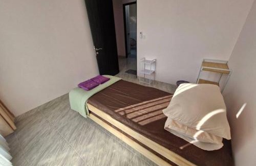 Timbulharjo House | Guesthouse Jogja Selatan 2 Yogya South-Bantul Casa de Joy