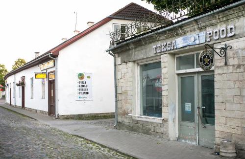 Kuressaare House | Guesthouse Laurits