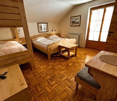 Zrece House | Guesthouse Smogavc