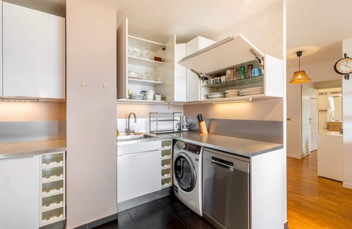 Faubourg de l'Arche Apartment | GuestReady - A Spacious apt near Eiffel Tower